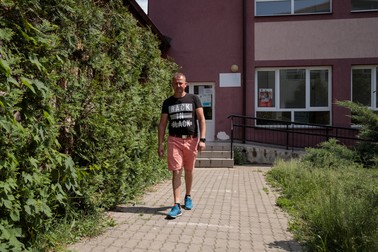 „Nu luăm o femeie slugă când ne căsătorim”, este de părere Marius Badea | Foto: Vlad Chirea/Libertatea