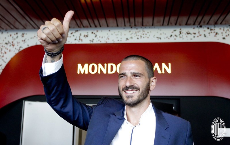 UPDATE. Bomba verii în Italia: Bonucci la AC Milan! Adversara Craiovei s-a întârit cu stoperul de la Juventus Torino. Mesaj pentru fanii lui Juve. Vine şi Lucas Biglia