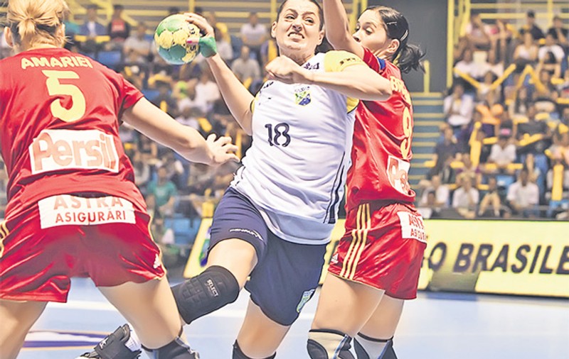Nicolae Nedef, triplul campion mondial cu echipa naţională feminină de handbal: "N-avem şanse"