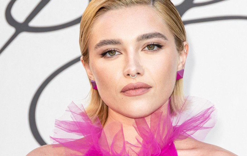 Actrița Florence Pugh a fost criticată după ce a apărut într-o rochie transparentă: „Maturizaţi-vă! Respectați toate femeile”