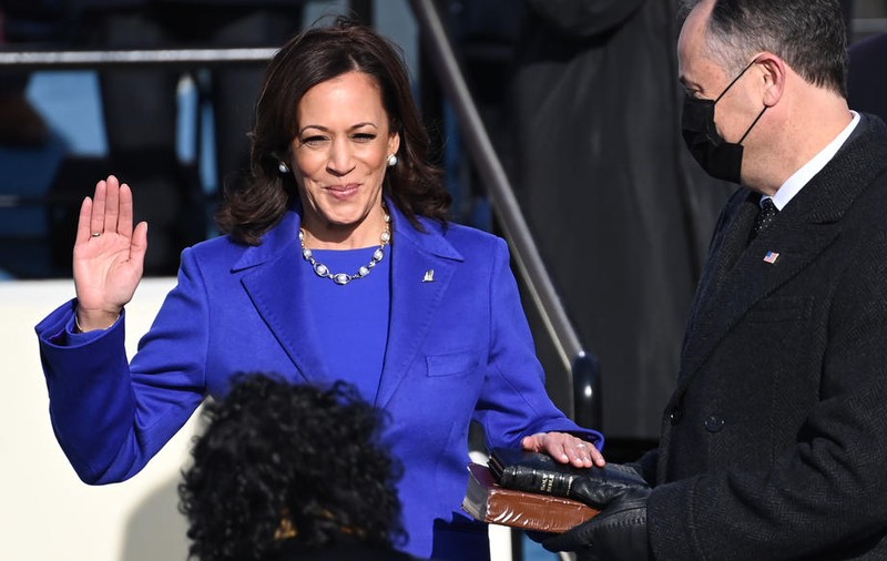 Kamala Harris a ales creaţii ale unor designeri americani la ceremonia de învestitură