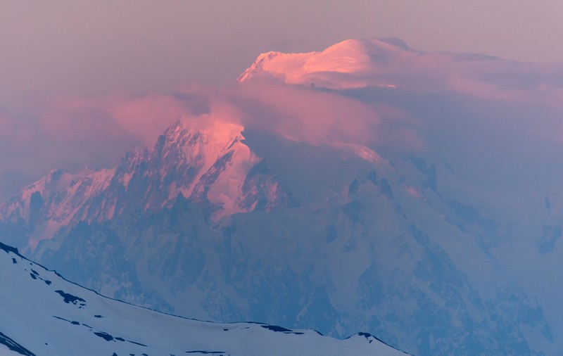 Nu se mai permite escaladarea Mont Blanc, cel mai înalt vârf din Europa