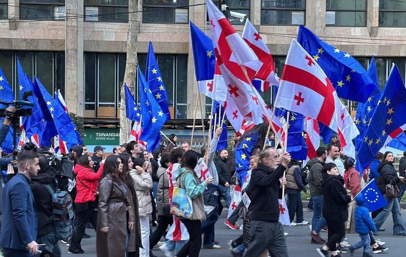 Alegeri în Georgia. Partidul pro-rus de la guvernare, declarat câștigător de comisia electorală. Opoziția promite proteste