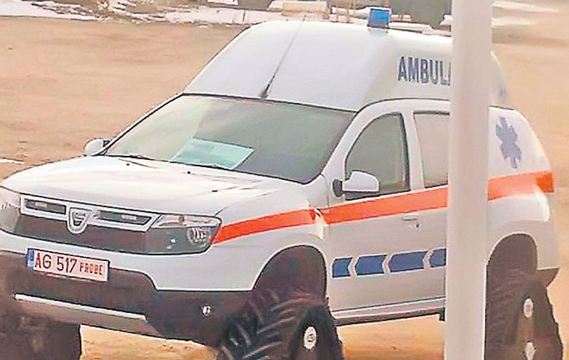Ce prototip ciudat a ieșit pe poarta uzinei de la Mioveni! Duster pe... șenile