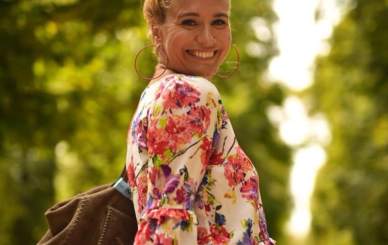 Andreea Esca a dat-o pe dansuri populare. "Ca să fie clar cum a fost la Untold pe timp de zi" | VIDEO