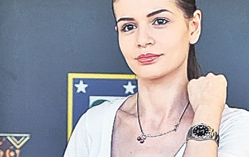 Moni a împărțit șepci cu Mr. Pink în Deltă