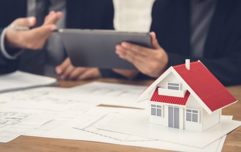 Cum se calculează valoarea de piață pentru o proprietate. Cele trei metode prin care poți stabili prețul pentru apartamentul sau casa ta