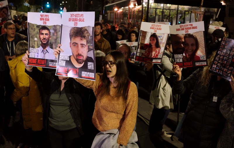 Israelul a propus Hamas un armistițiu de două luni în schimbul eliberării tuturor ostaticilor, scrie presa americană