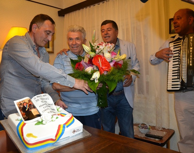 Ion Panțuru, cel care, alături de Nicolae Neagoe, a adus singura medalie olimpică la sporturile de iarnă, omagiat la 80 de ani 