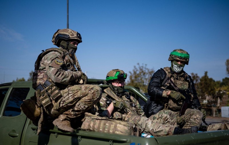 Zeci de militari ucraineni care au plecat în vacanță în străinătate nu s-au mai întors în țară