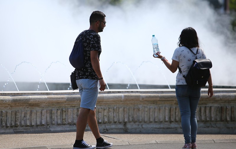 Codul portocaliu de caniculă a fost extins pentru mai multe județe. Zile de foc în București și în aproape toată țara