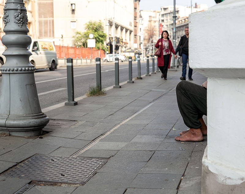FOTOREPORTAJ | Fața murdară a Centrului Vechi din București, capitală vizitată anual de 1,2 milioane de turiști străini