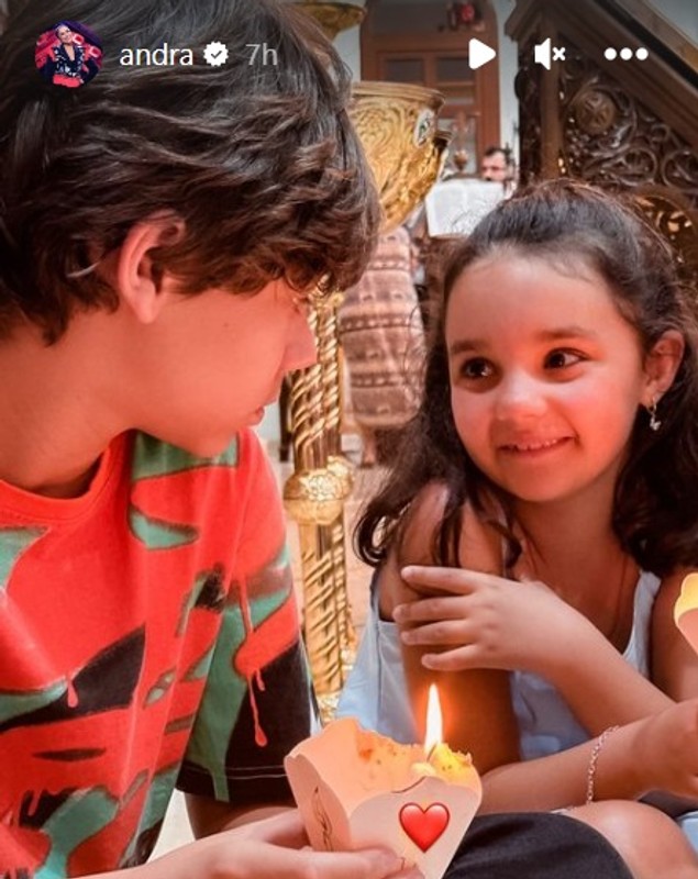 Imagini din vacanța familiei Măruță în Dubai. Au mers la o biserică ortodoxă română în noaptea de Paște