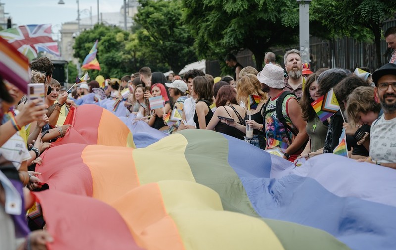 CEDO respinge contestația guvernului și obligă România să recunoască familiile formate din persoane de același sex