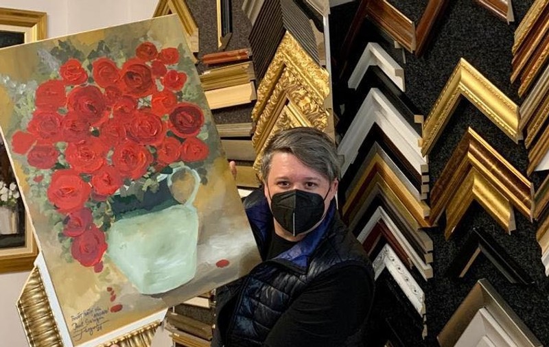 Imagini rare cu Fuego în atelierul de pictură. „Mi-a fost aproape în pandemia asta”