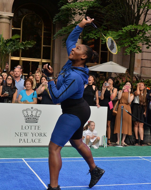Serena Williams l-a învins pe Nadal într-o partidă de badminton / GALERIE FOTO