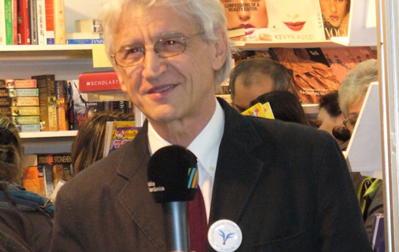 DOLIU în lumera literară. Criticul Florin Manolescu A MURIT