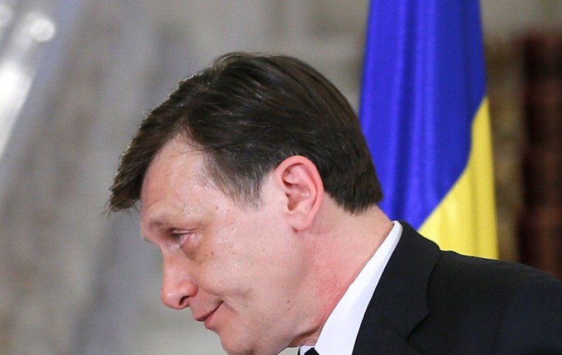 DUŞ RECE pentru ANTONESCU la prima oră. Cuvintele pe care n-ar fi vrut să le audă la întâlnirea cu FMI