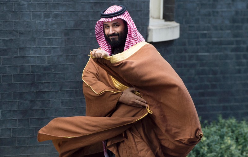 Vizita prințului moștenitor al Arabiei Saudite la Londra. Dejun cu Regina și întâlnire cu Theresa May