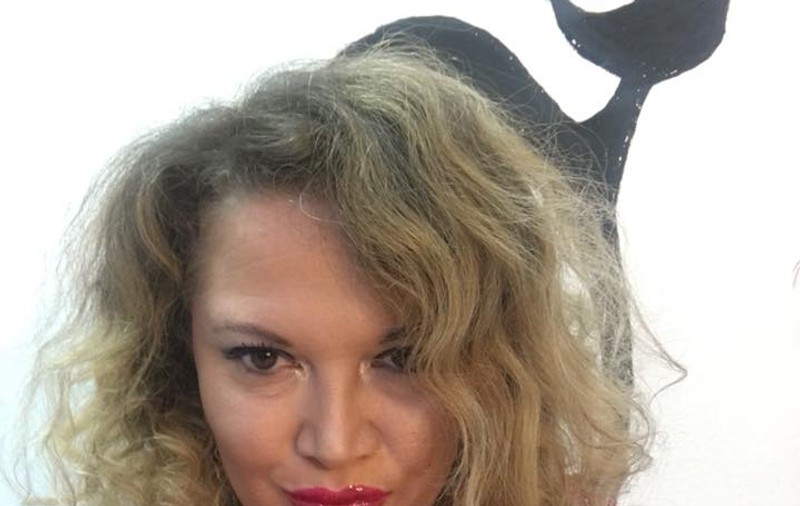 Oana Lis a a pățit-o grav de la curele de slăbire. "Am vomitat pe stradă, m-am tăvălit pe jos, pe trotuar"