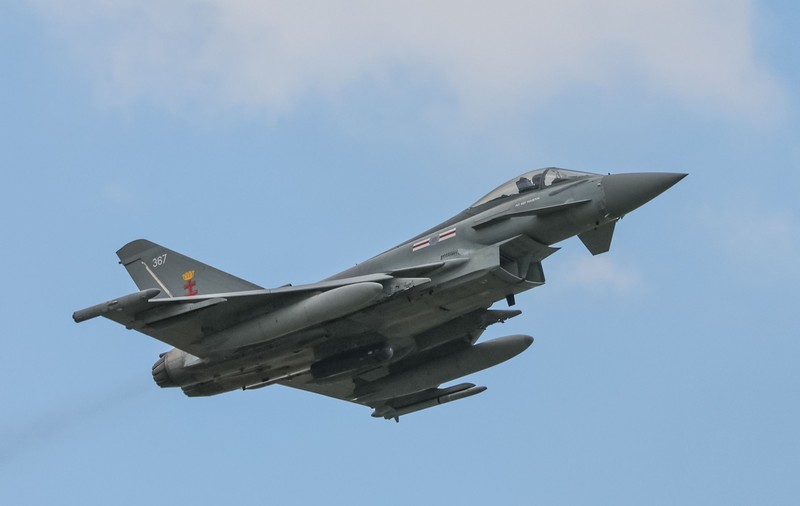 Un avion chinez s-a dat drept Eurofighter Typhoon britanic, exploatând o vulnerabilitate a sistemului ADS-B