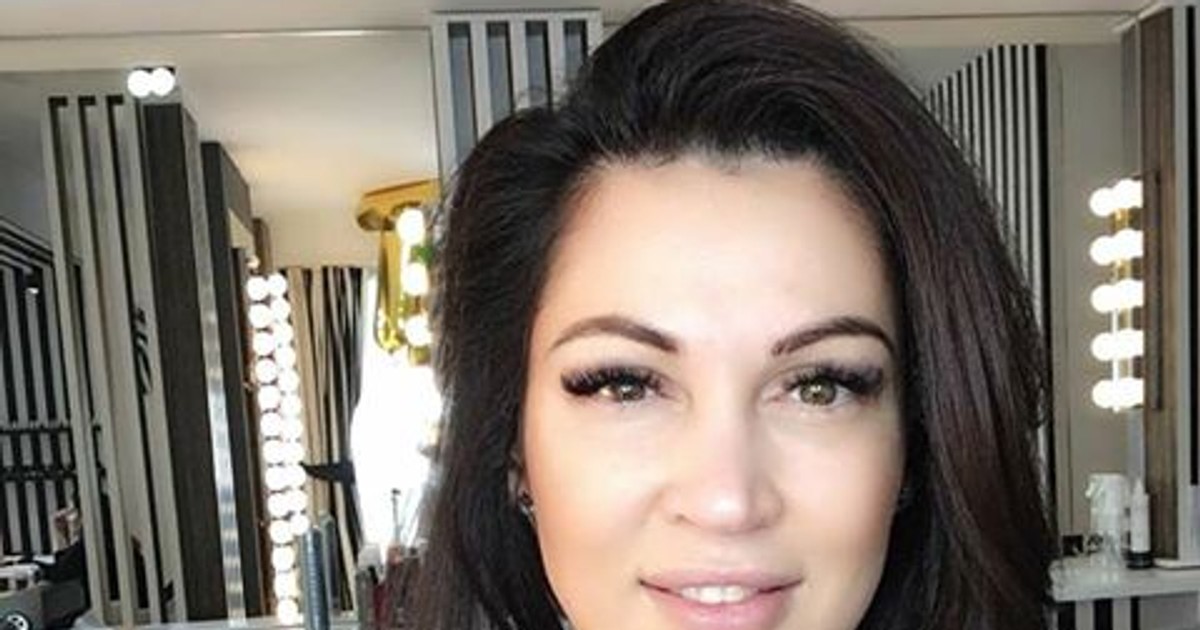 Nicoleta Luciu și-a făcut o nouă intervenție estetică. Filmată în timp ce i se făceau injecții la gât | FOTO