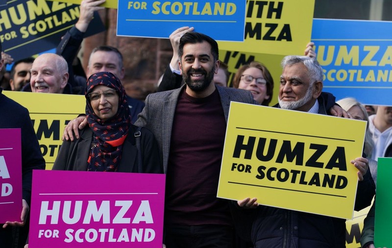 Humza Yousaf, un politician cu origini pakistaneze născut la Glasgow, va deveni prim-ministrul Scoției