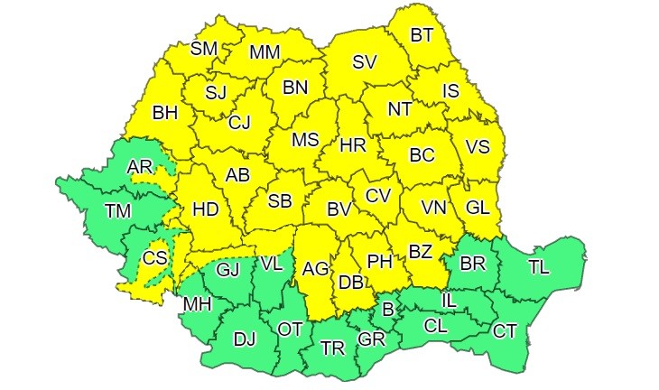 Codul galben de ploi torenţiale, vijelii şi grindină este valabil astăzi, 16 august, între orele 12.00 şi 22.00