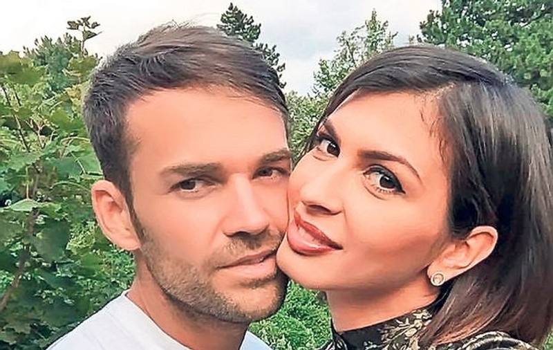 Soţul Mădălinei Pamfile, decis să divorţeze de brunetă. Dovada că mariajul lor a ajuns la sfârşit