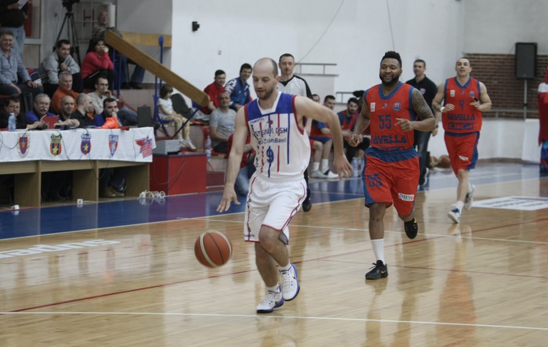Suporterul Radu Rugiubei a semnat cu Steaua și a jucat ”în afara concursului” cu CSM Oradea. Bucureștenii au învins campioana | FOTO&VIDEO