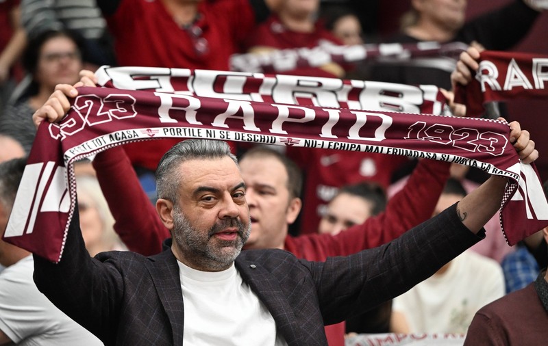 Bogdan Vasiliu, fostul director general al Clubului Sportiv Rapid București, reținut de DNA pentru luare de mită