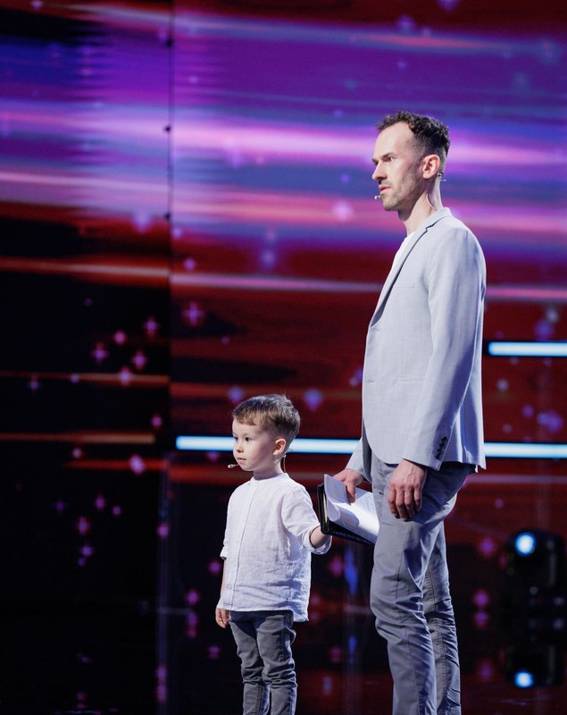 Cine este Albert Pascotescu, copilul-minune de la „Românii au talent”. A început să citească la doar 2 ani