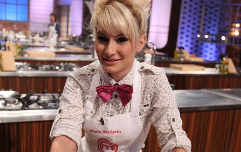 "Blonda de la Masterchef", scoasă din sărite! Reacție dură la adresa celor care o fac anorexică