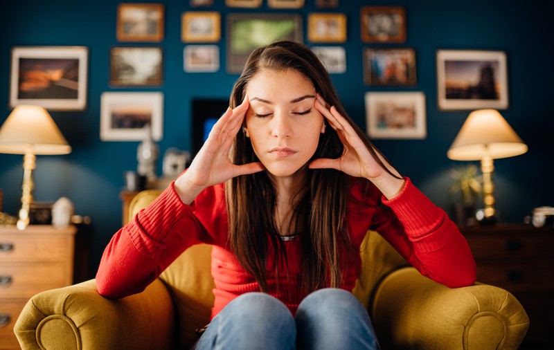 Cum lovește ceața mentală după un an de traumă, incertitudine și izolare