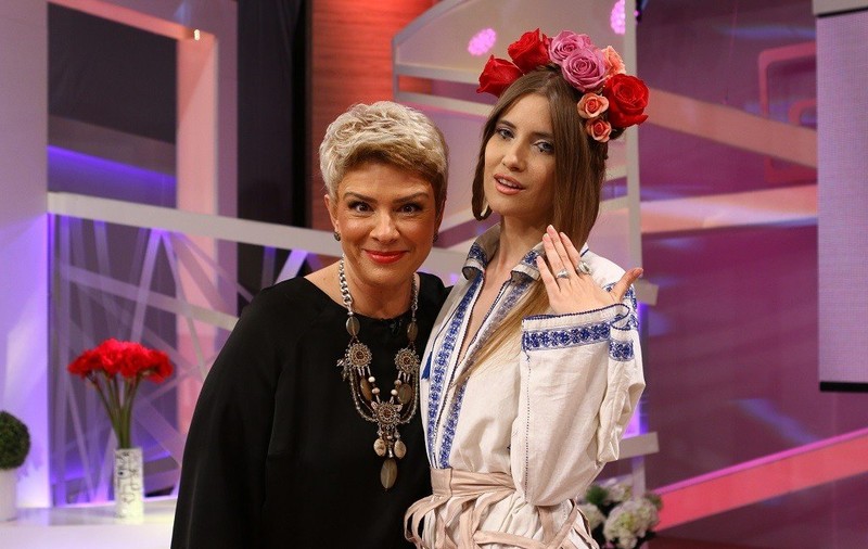 Teo Trandafir, despre întâmplarea cu Iulia Albu pe holurile de la Kanal D. Cele două nu se înțeleg: „Am intrat peste ea în cabină”