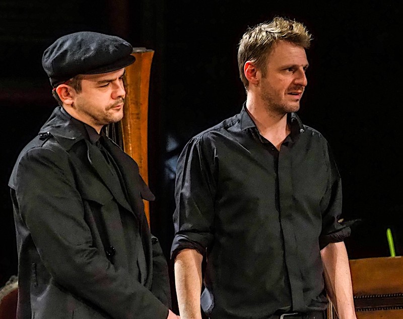 „Părinți și copii”, spectacol-eveniment pe scena mare a Teatrului Național din București, pe 18 și 19 noiembrie 2022