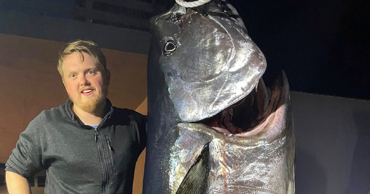 Marius Rostad și capul tonului de 280 de kilograme