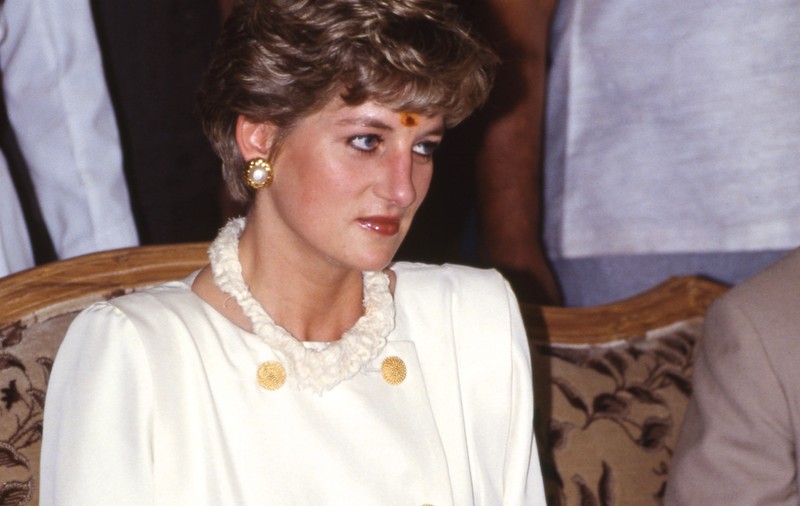 A murit mama vitregă a prințesei Diana