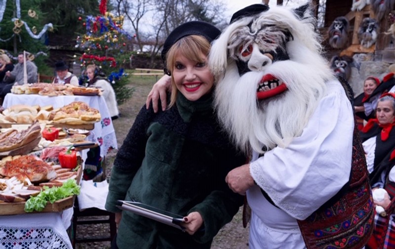 Filmări cu peripeţii pentru Marina Almăşan. Ce a pățit vedeta în Maramureș