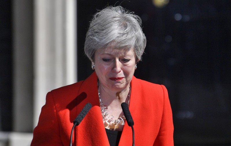 VIDEO | Theresa May a anunțat că demisionează și a izbucnit în plâns! „Sunt recunoscătoare că am putut servi țara pe care o iubesc”