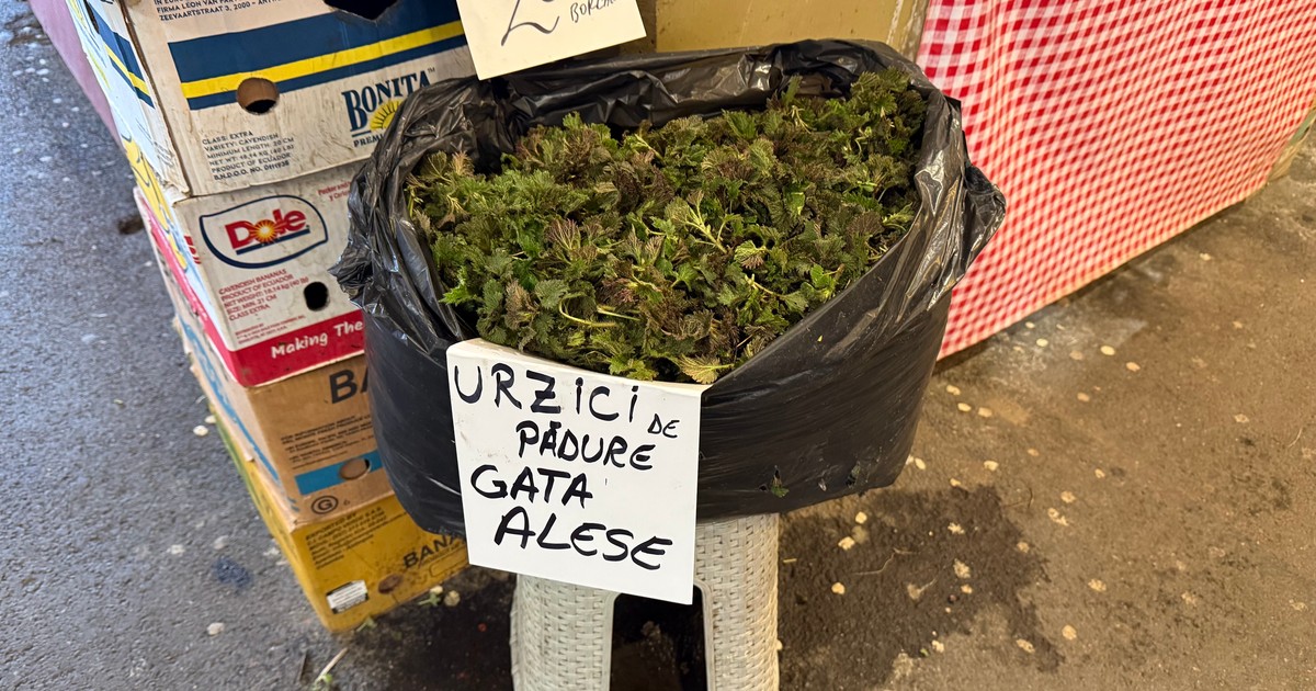 Urzicile au ajuns să bată carnea de vită: prețuri de lux în piețele din București pentru legumele de primăvară. Foto: Libertatea