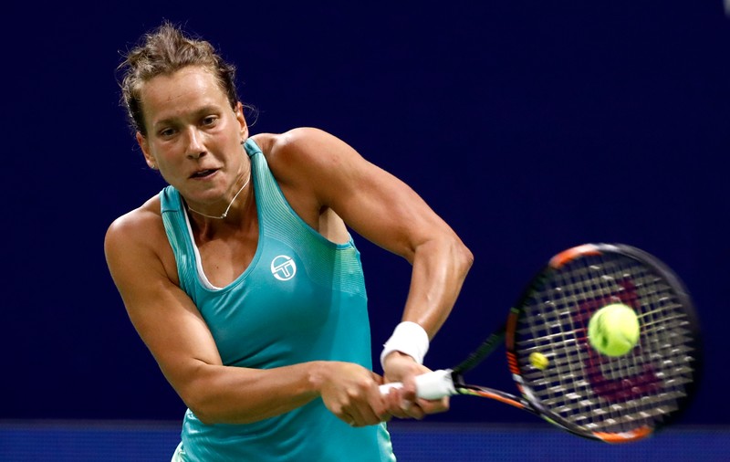 Simona Halep o va înfrunta pe Barbora Strycova în optimile de finală ale turneului de tenis de la Stuttgart. Ce a făcut Sorana Cîrstea la Istanbul