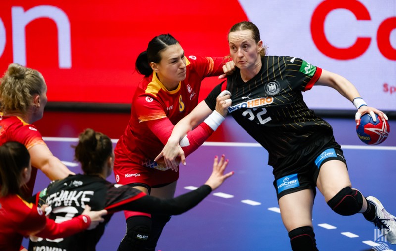 România a pierdut cu Germania, la Campionatul Mondial de handbal feminin, și are doar șanse matematice să se califice în „sferturi”