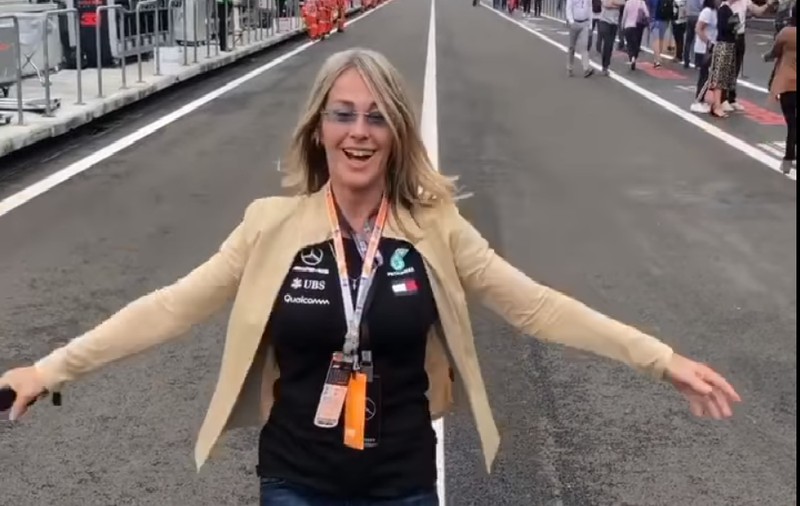 Nadia Comăneci a făcut senzație la Marele Premiu de Formula 1 al SUA. ”Regăsirea iubirii” / VIDEO