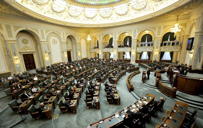 Camera Deputaților a adoptat proiectul de lege care permite lucrări de construcții în arii protejate