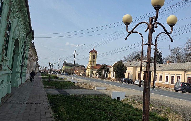 Prima comună din România în care sătenii se încălzesc cu apă geotermală: „Ne-a făcut primarul prințese”