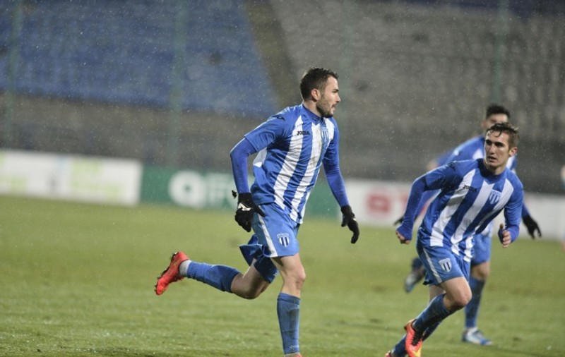 CSU Craiova - Astra 0-0. Giurgiuvenii au avut un gol anulat. Oltenii au cerut un penalty
