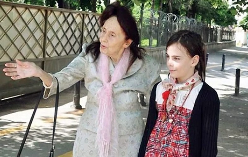 Eliza Iliescu s-a înscris la a doua facultate. Ce va studia și ce taxă va plăti anual fiica Adrianei Iliescu: „Poate vom lua și un credit, vom vedea”