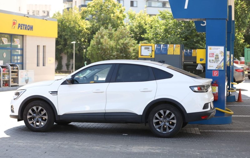 Cât costă un litru de benzină și motorină, luni, 10 august 2026, în București, Iași, Cluj-Napoca, Timișoara și Constanța