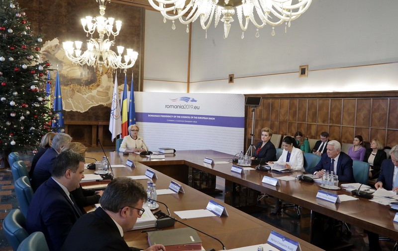 VIDEO / Guvernul adoptă Ordonanţa taxelor. Iohannis nu a fost prezent la ședință
